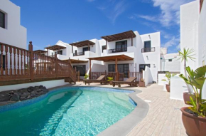 Casa Margarita - Shared Pool - Close to Seafront Promenade